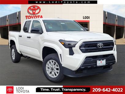 New 2025 Toyota Tacoma SR5