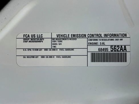 Used 2021 Jeep Grand Cherokee Limited image 23