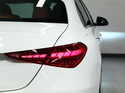 Used 2023 Mercedes-Benz C 300 Sedan image 13