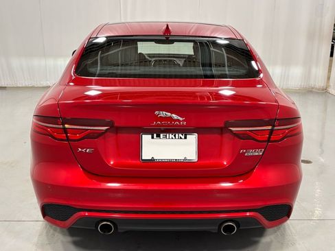 Used 2020 Jaguar XE R-Dynamic S image 7