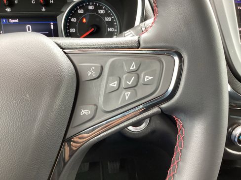 Used 2024 Chevrolet Equinox RS FWD image 20