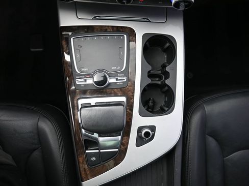 Used 2018 Audi Q7 2.0T Premium Plus w/ Premium Plus Package image 17