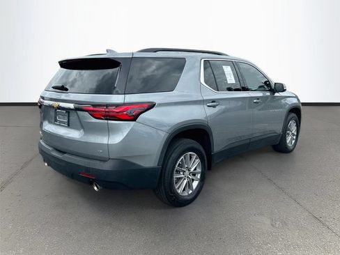 Used 2023 Chevrolet Traverse LT FWD image 28