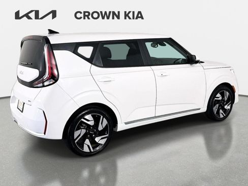 Certified 2023 Kia Soul GT-Line w/ GT-Line Technology Package FWD image 5