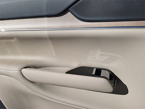 New 2025 Volvo EX90 Plus image 15