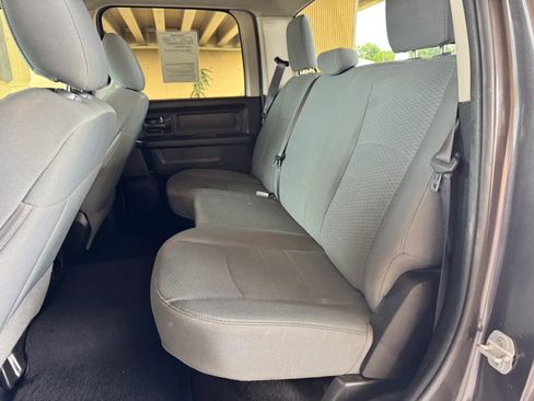 Used 2014 RAM 1500 Express AWD/4WD image 18