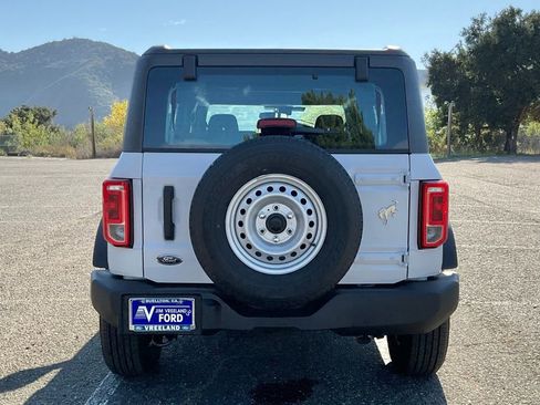 New 2025 Ford Bronco 4-Door image 23