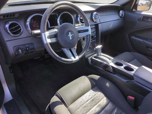 Used 2006 Ford Mustang GT image 11