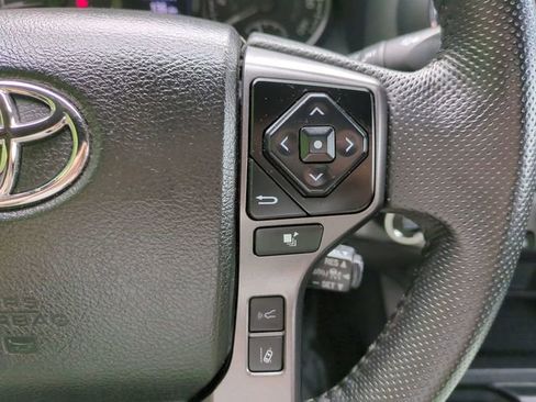 Used 2023 Toyota Tacoma TRD Sport AWD/4WD image 25