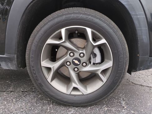 Used 2025 Chevrolet Trax LT w/ Driver Confidence Package FWD image 11
