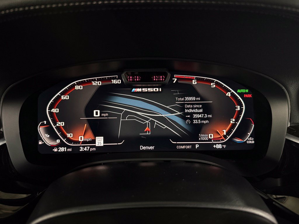 Used 2023 BMW M550i xDrive w/ Executive Package AWD/4WD image 39