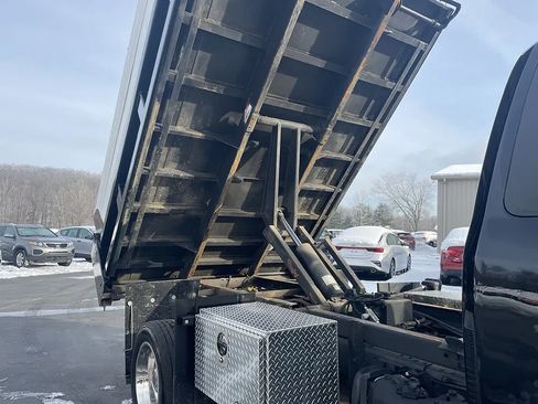 Used 2021 Ford F550 4x4 Regular Cab Super Duty image 6