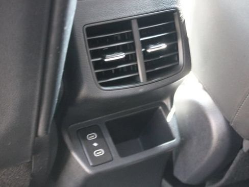 Used 2024 Kia Seltos S AWD/4WD image 26