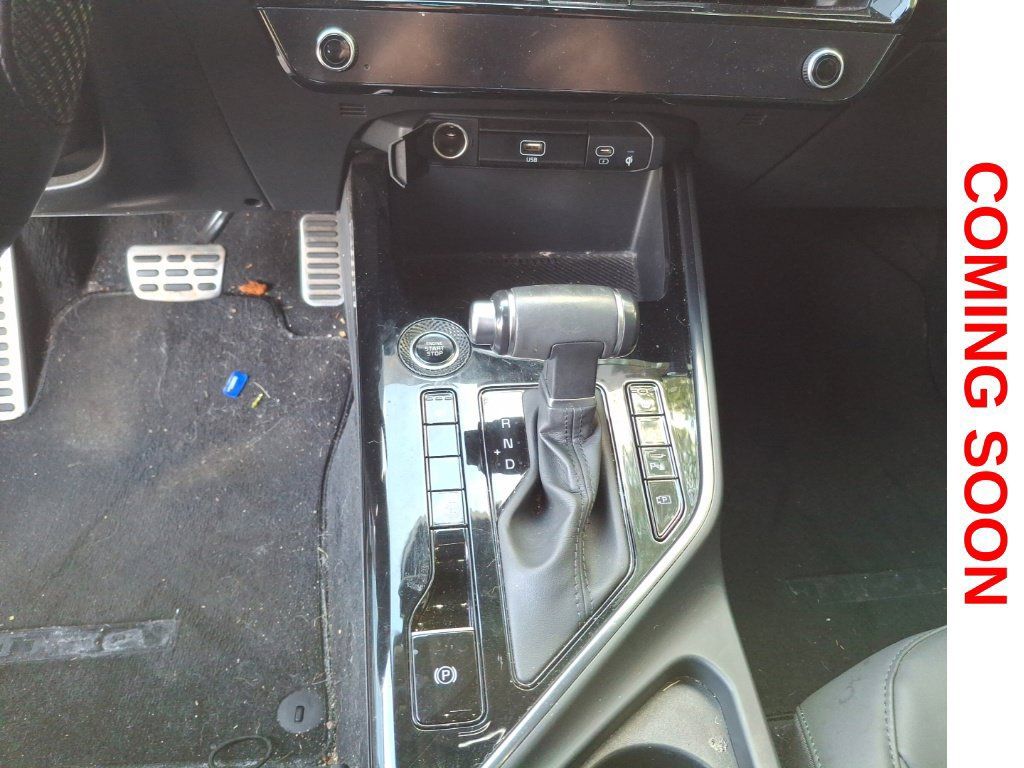 Used 2023 Kia Niro EX Touring FWD image 15