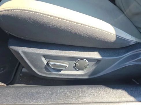 Used 2016 Ford Mustang GT RWD image 13