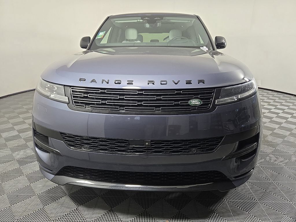 New 2026 Land Rover Range Rover Sport Dynamic SE AWD/4WD image 3