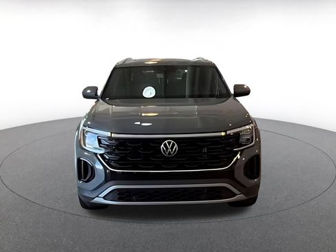 Used 2026 Volkswagen Atlas Cross Sport SE AWD/4WD image 13