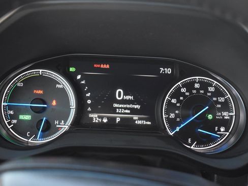 Used 2021 Toyota Venza Limited image 22