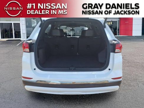 Used 2023 Chevrolet Equinox RS FWD image 8