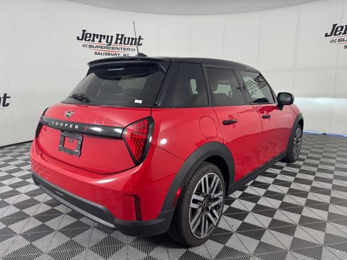Used 2025 MINI Cooper S FWD image 7