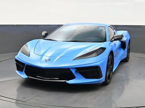 Used 2024 Chevrolet Corvette Stingray Convertible w/ 1LT RWD image 8