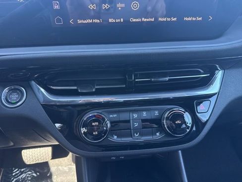 New 2026 Buick Envista Sport Touring image 17