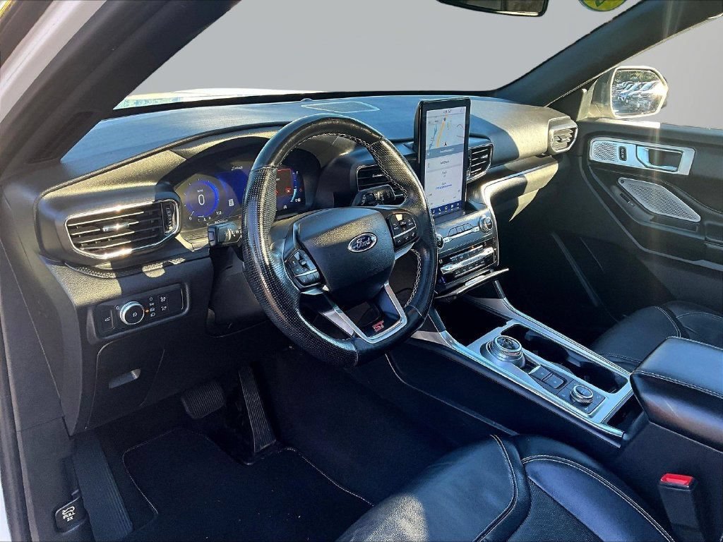 Used 2020 Ford Explorer ST w/ Premium Technology Package AWD/4WD image 19