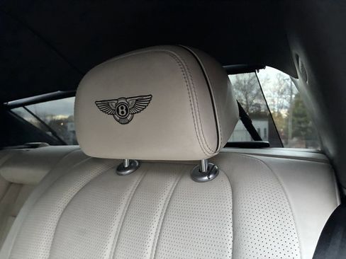 Used 2015 Bentley Flying Spur V8 image 29