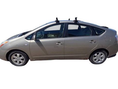 Used 2006 Toyota Prius FWD image 2