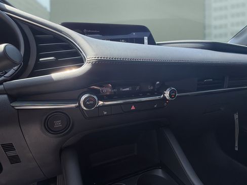 New 2026 MAZDA MAZDA3 2.5 S Hatchback w/ Premium Pkg FWD image 15