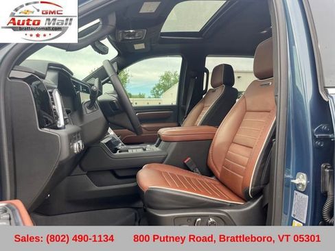 Used 2025 GMC Sierra 3500 Denali Ultimate AWD/4WD image 11
