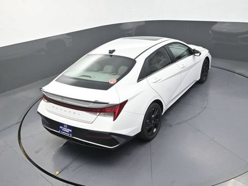 New 2026 Hyundai Elantra SEL Sport Premium FWD image 28