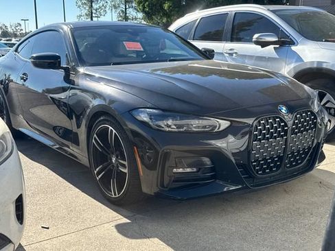 Used 2022 BMW 430i Coupe w/ M Sport Package RWD image 2