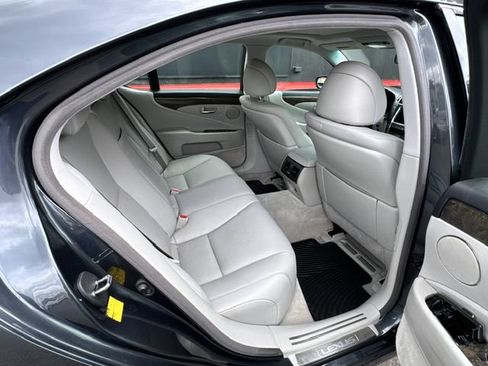 Used 2008 Lexus LS 460 RWD image 20