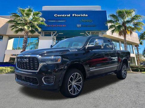 Certified 2025 RAM 1500 Tungsten w/ Off Road Group AWD/4WD image 9