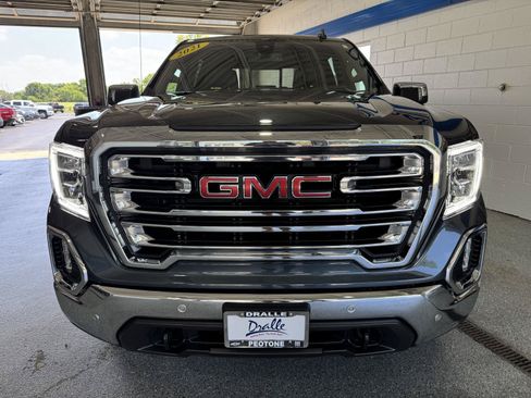 Used 2021 GMC Sierra 1500 SLT w/ SLT Premium Plus Package AWD/4WD image 3