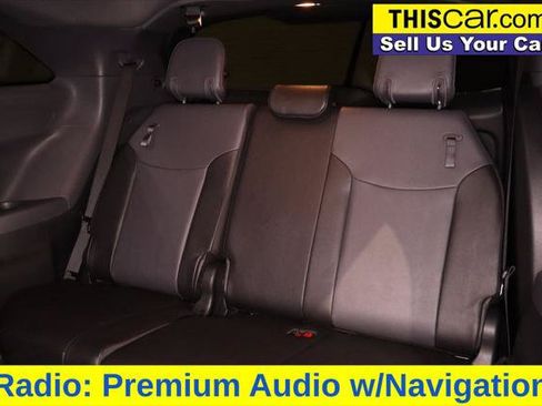 Used 2023 Toyota Sienna XSE FWD image 14