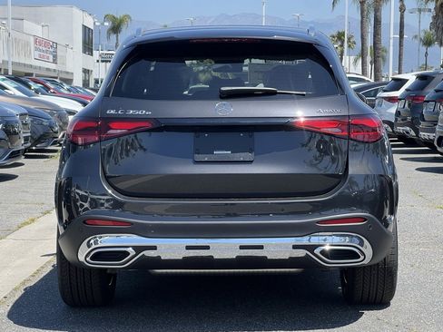 New 2025 Mercedes-Benz GLC 350e 4MATIC image 11
