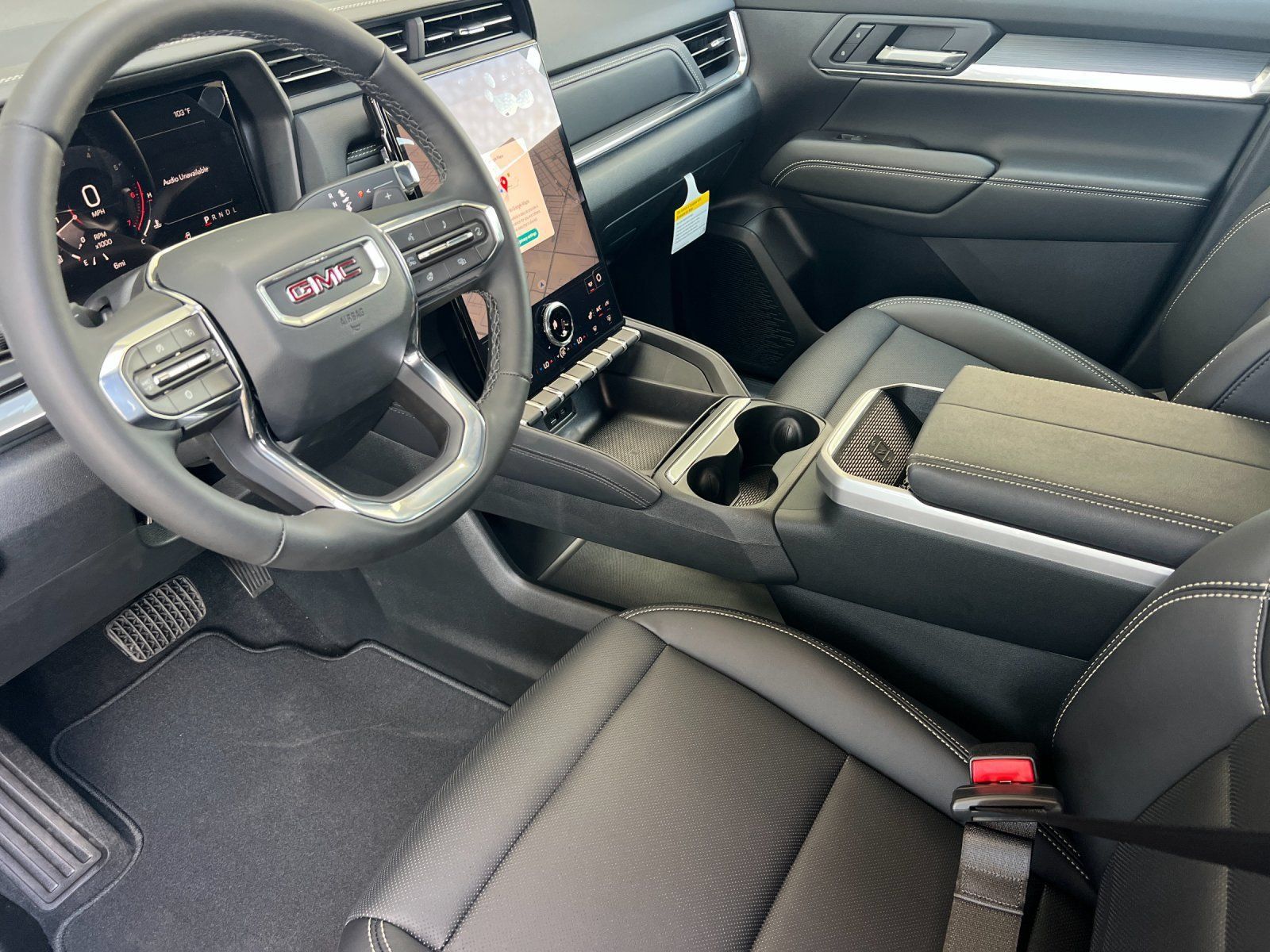 New 2027 GMC Terrain Elevation w/ Elevation Premium Package FWD image 9