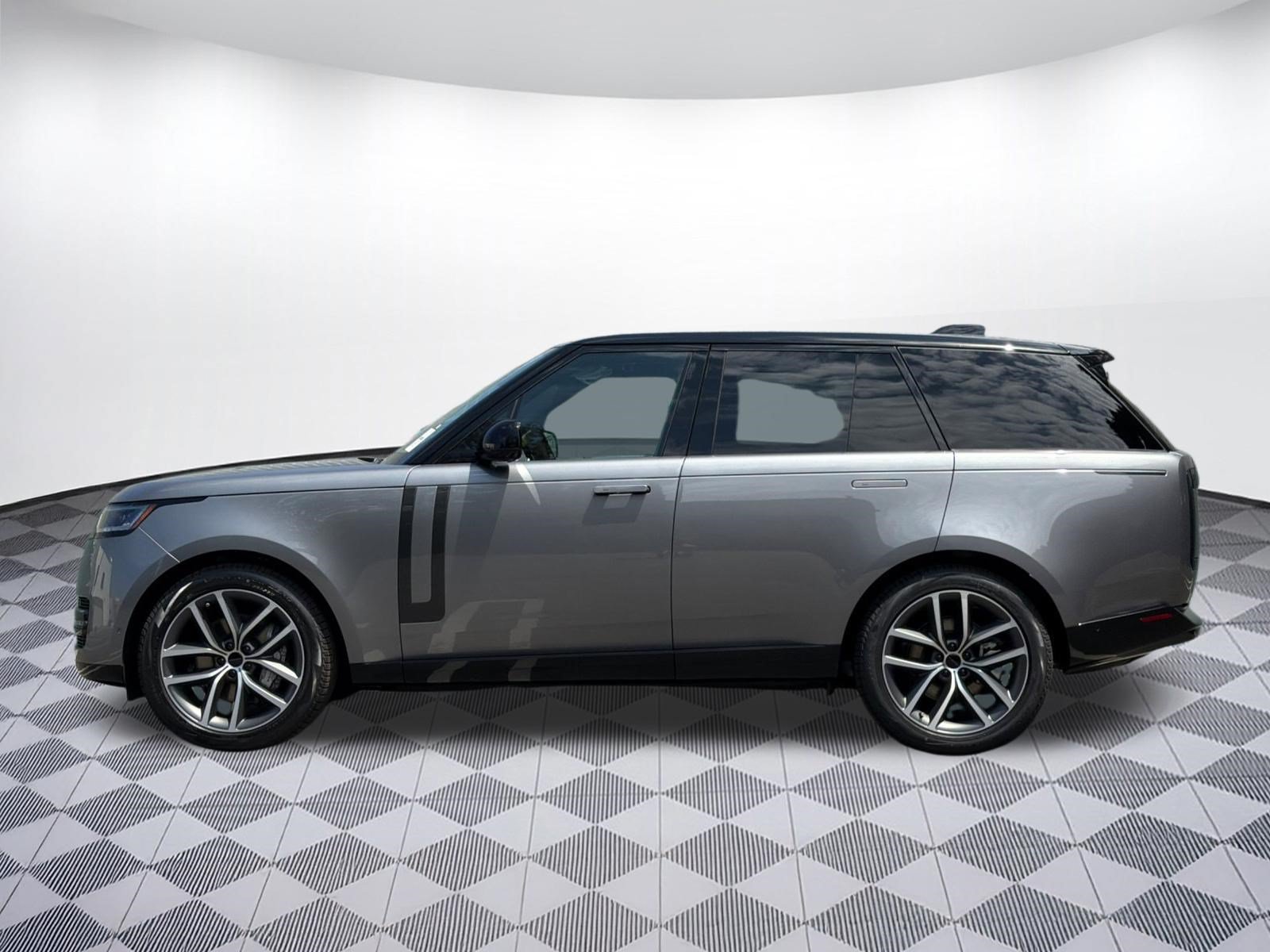 New 2026 Land Rover Range Rover SE AWD/4WD image 2