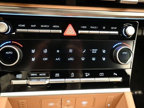 New 2026 Hyundai Santa Fe Limited image 15