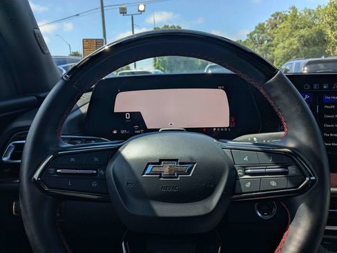 Used 2024 Chevrolet Traverse RS w/ LPO, Floor Liner Package AWD/4WD image 22