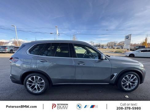 New 2026 BMW X5 xDrive50e image 8