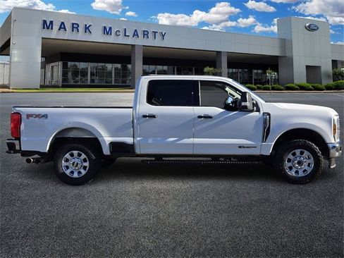 Certified 2024 Ford F250 XLT w/ FX4 Off-Road Package image 2