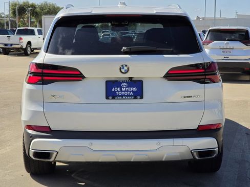 Used 2025 BMW X5 xDrive40i AWD/4WD image 8