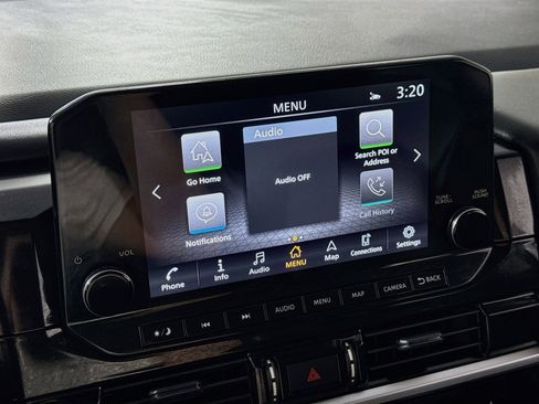 Used 2025 Nissan Pathfinder SL image 17