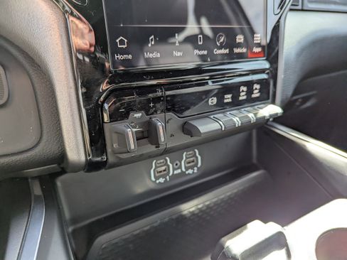 Used 2024 RAM 3500 Laramie w/ Night Edition image 25