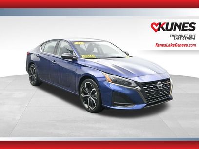 Used 2024 Nissan Altima 2.5 SR