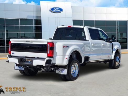 New 2026 Ford F450 Platinum w/ FX4 Off-Road Package AWD/4WD image 5
