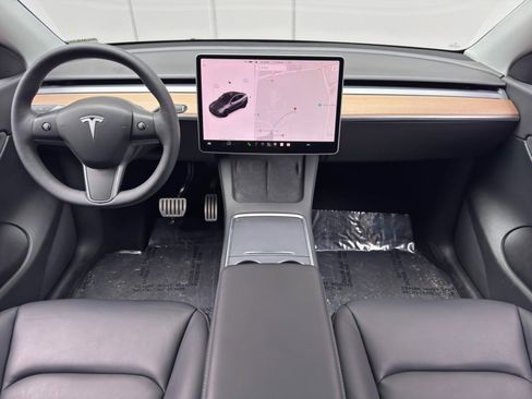 Used 2022 Tesla Model Y Performance AWD/4WD image 13